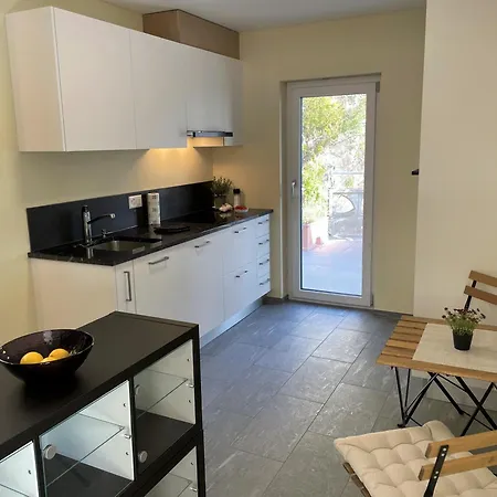 Casa Panorama By Fewotessin 론코 소프라 아스코나