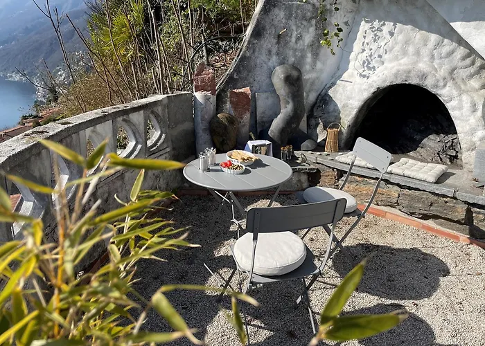 Casa Panorama By Fewotessin * Ronco sopra Ascona