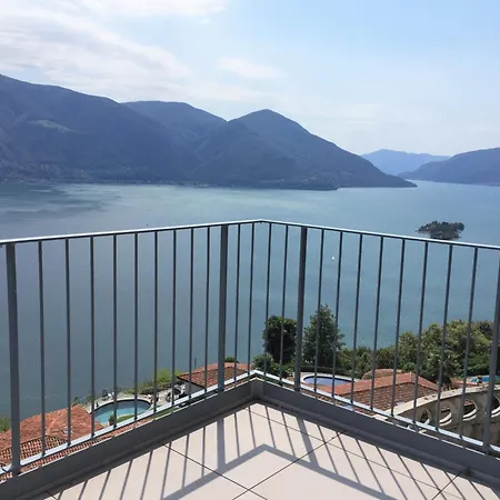 Casa Panorama By Fewotessin * Ronco sopra Ascona